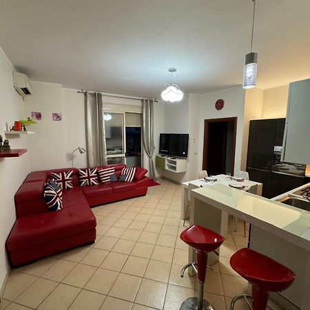 3 Bedrooms Apartment ชโคเดอร์ ภายนอก รูปภาพ